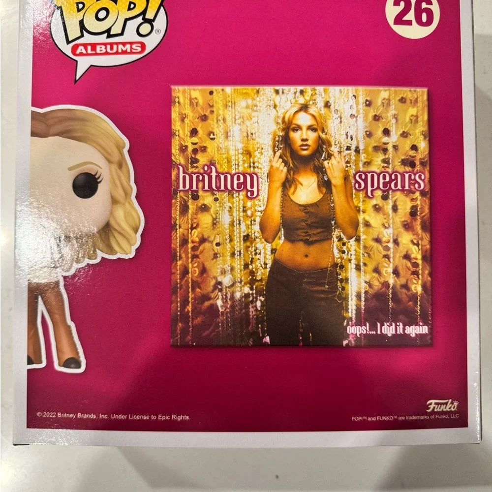 Funko Pop! Albums – Britney Spears “Oops!… I Did It Again” #26 – Special Edition - Picture 2 of 2